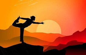 Yoga im Sonnenuntergang yoga im Sonnenuntergang © Pixabay